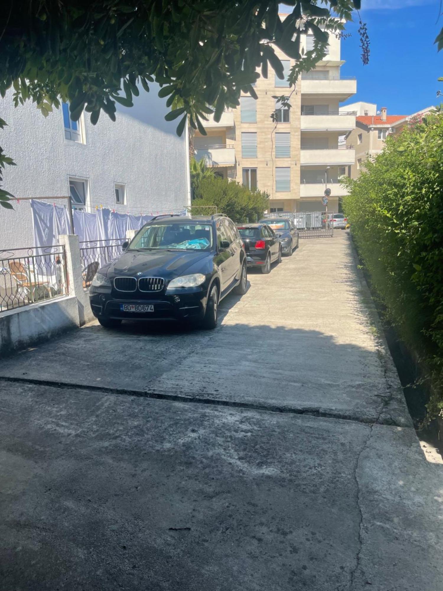 מלון בודווה House Irena מראה חיצוני תמונה
